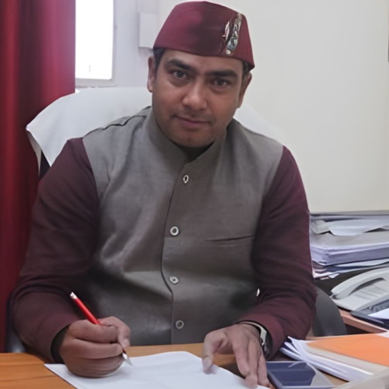 Dr Rajeshwar Kamal Kant Arya 