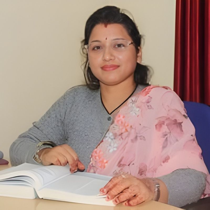 Mrs. Komal Chandra